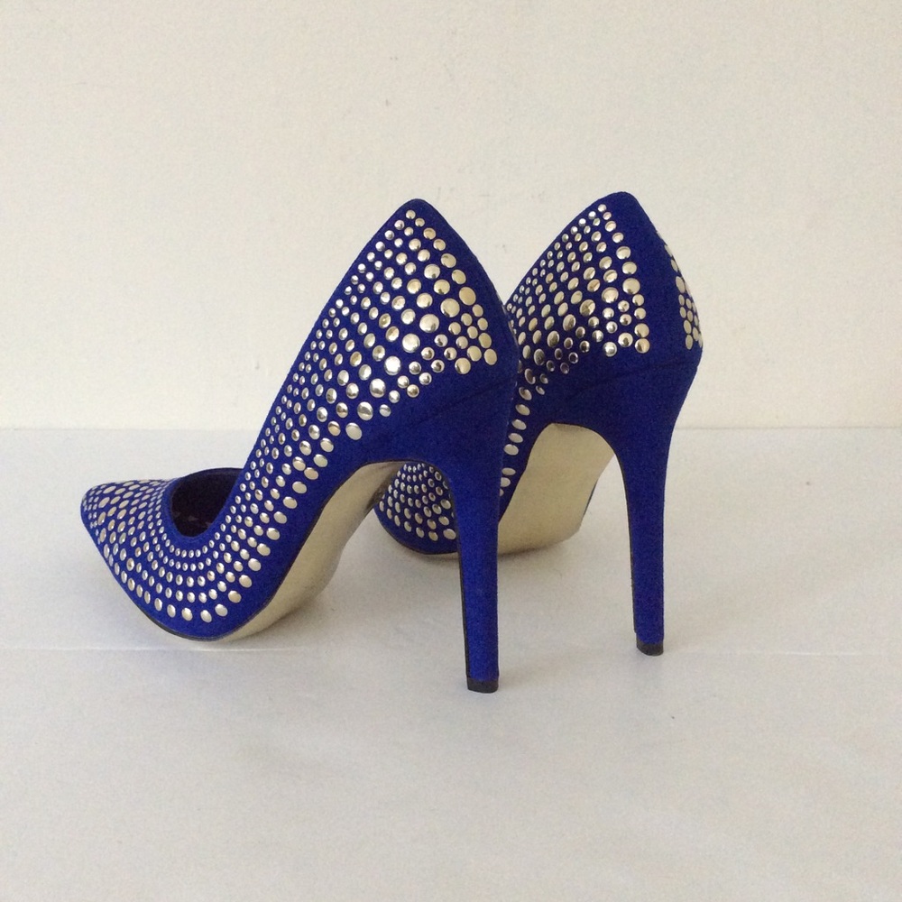 BETSEY johnson blue studded heels 8